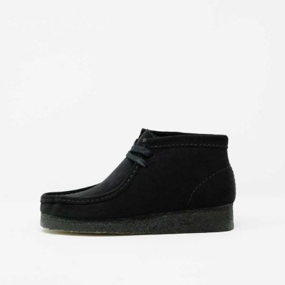 CLARKS ORIGINALS [WOMEN WALLABEE BOOT] (BLACK SUEDE)