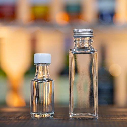 Amazon.co.jp: [内容量500ml] VL92 ジン 41.7度 500ml オランダ