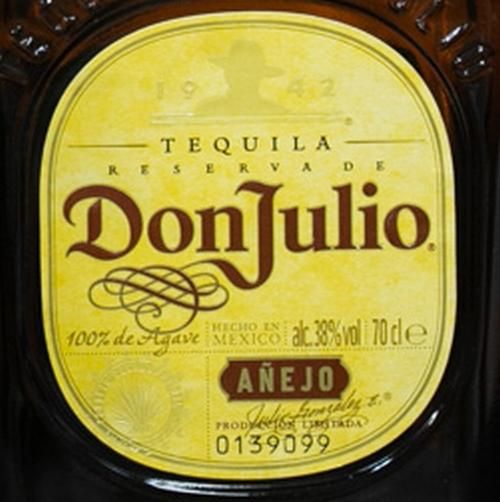 donjulio 70 anejo  ドンフリオ　アネホ　テキーラ