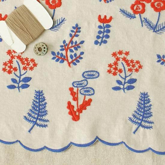 アンティーク 北欧ハーダンガーレース刺繍 大判クロス ブルーワーク✵ 雪の結晶 未使用品！エレガントな刺繍クロス・ハーダンガー刺繍：No.62