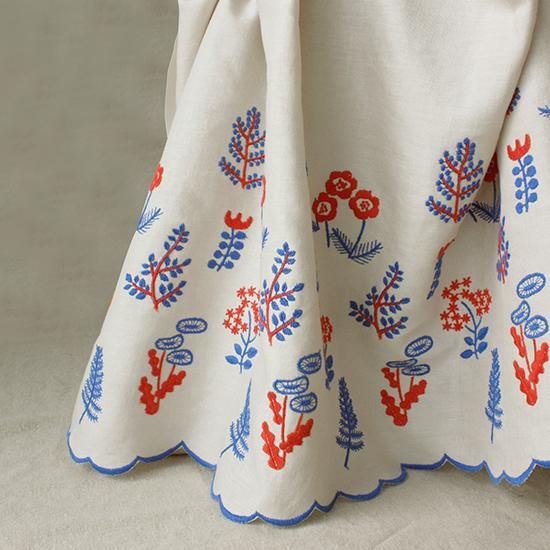 アンティーク 北欧ハーダンガーレース刺繍 大判クロス ブルーワーク✵ 雪の結晶 未使用品！エレガントな刺繍クロス・ハーダンガー刺繍：No.62