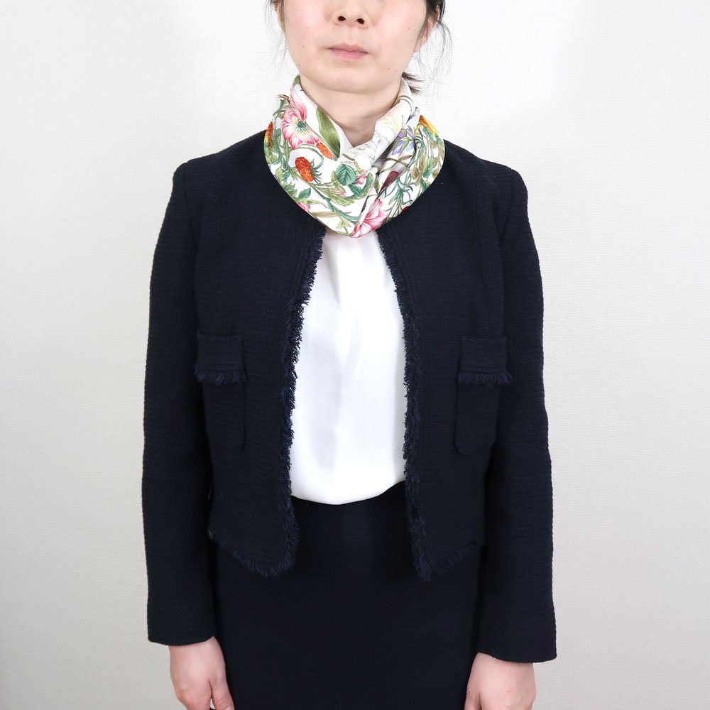 四季のツリー花(CFE-224) 伝統横濱スカーフ 大判 シルクツイル スカーフ　入卒園ママおすすめスカーフ