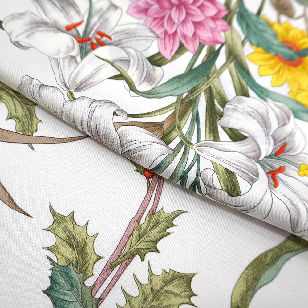 四季のツリー花(CFE-224) 伝統横濱スカーフ 大判 シルクツイル スカーフ （全4色）の画像5