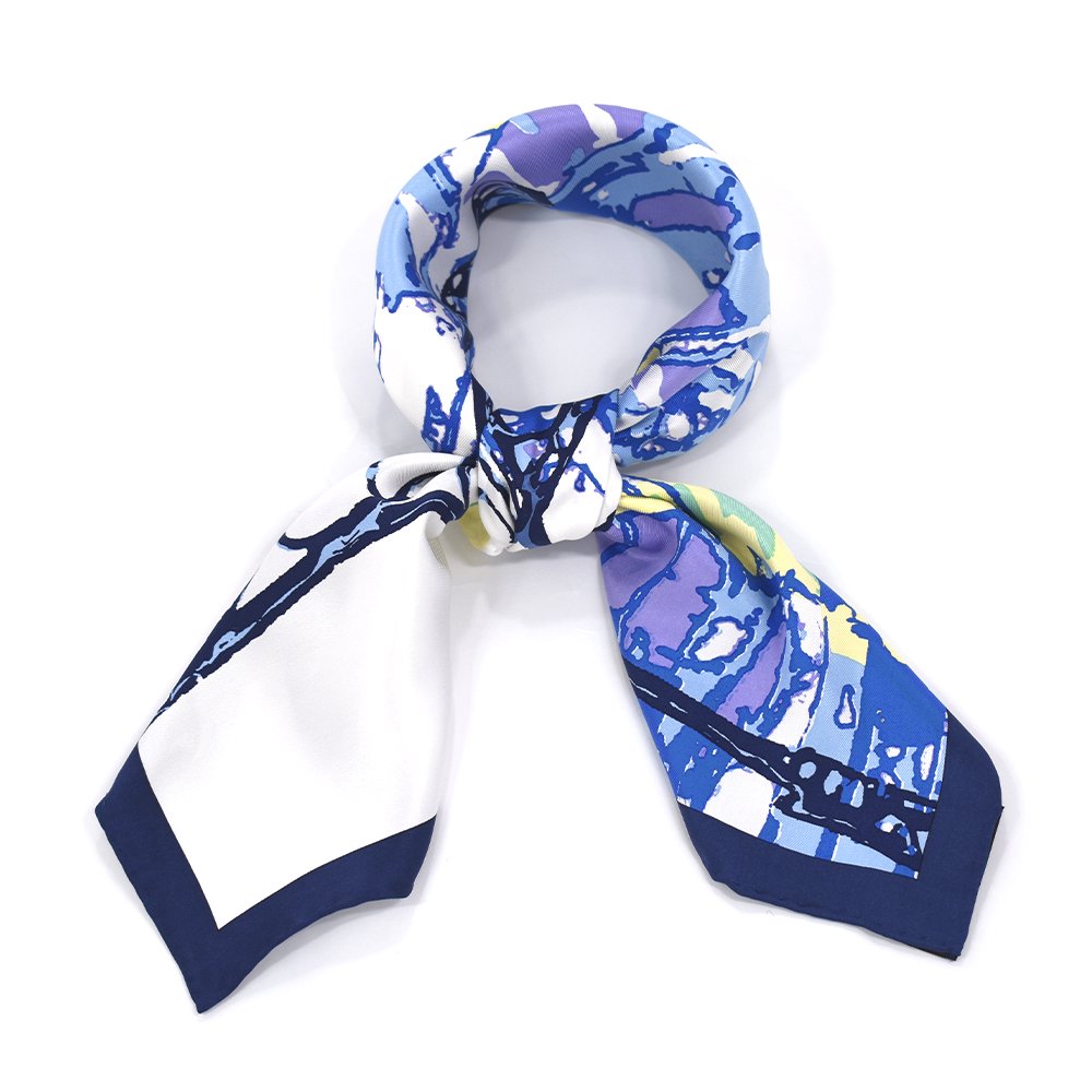 馬車道/ガス灯(FMH-227) 伝統横濱スカーフ 小判 シルクスカーフ （全3色）