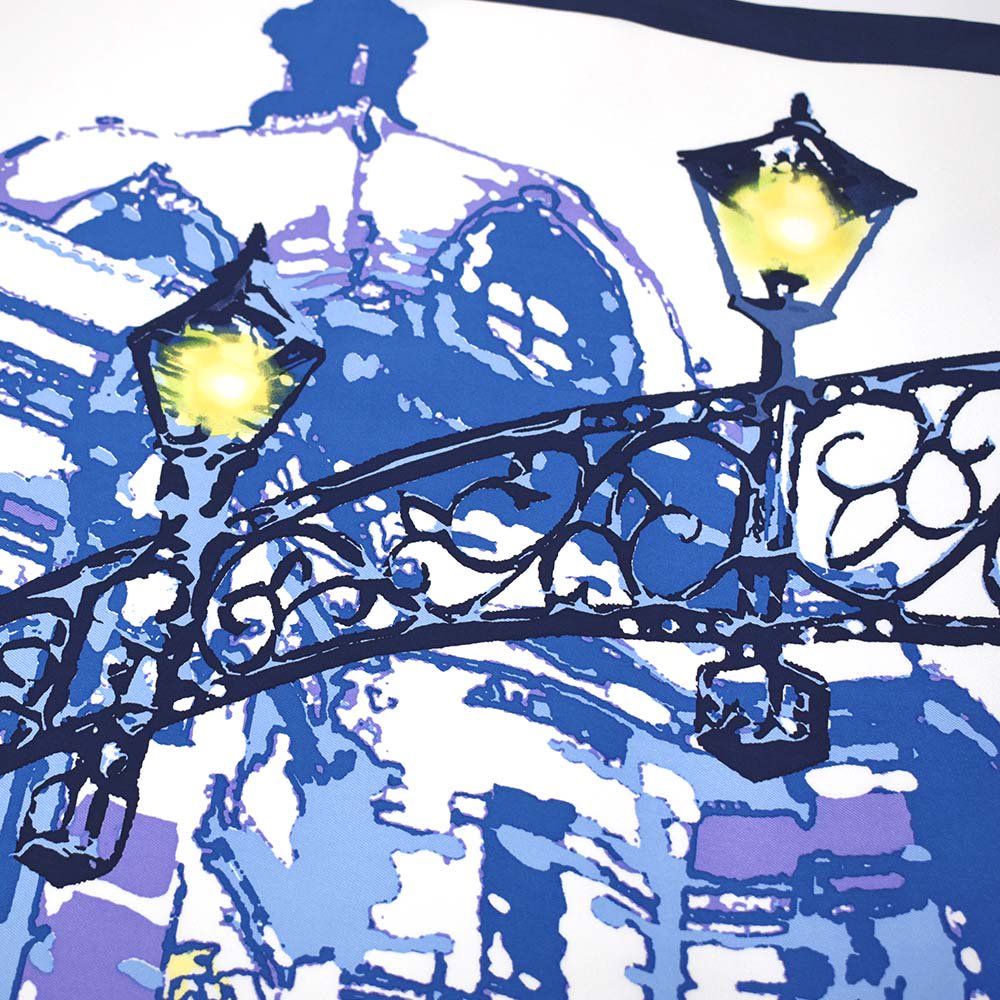 馬車道/ガス灯(FMH-227) 伝統横濱スカーフ 小判 シルクスカーフ （全3色）の画像4