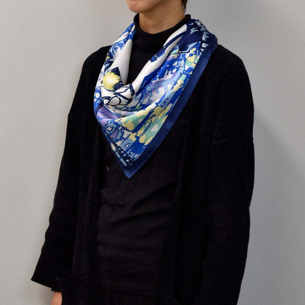 馬車道/ガス灯(FMH-227) 伝統横濱スカーフ 小判 シルクスカーフ （全3色）の画像6