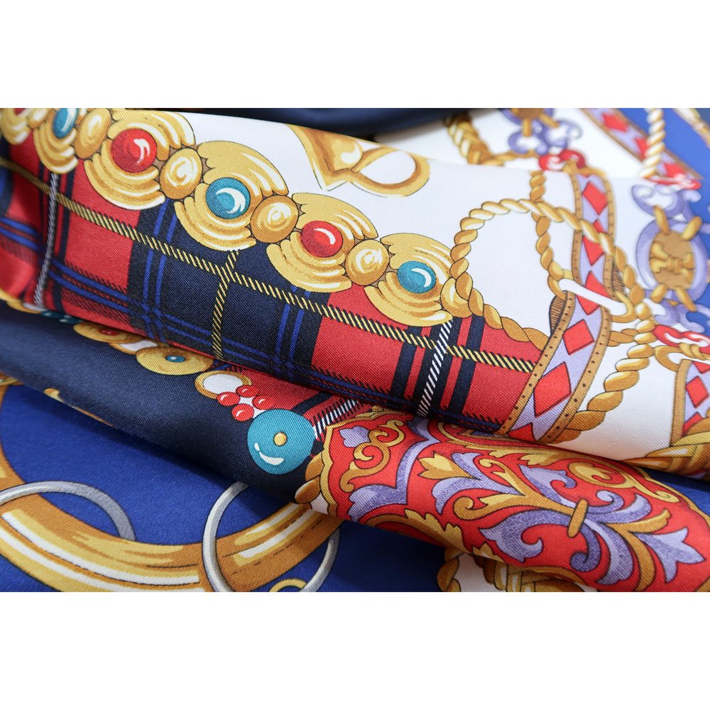 飾りカギとチェック Cm5 441 Marcaオリジナル 大判 シルクツイル スカーフ