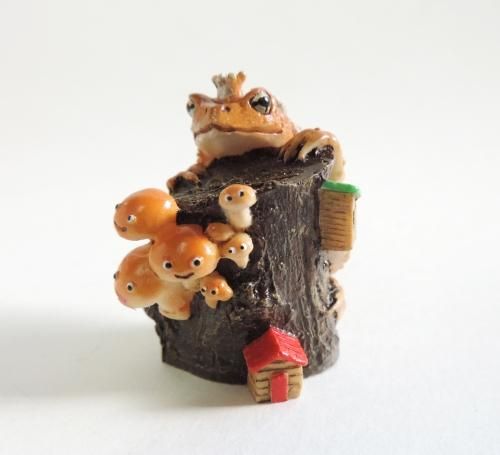 ヒキガエルと妖精の森 カエル工房