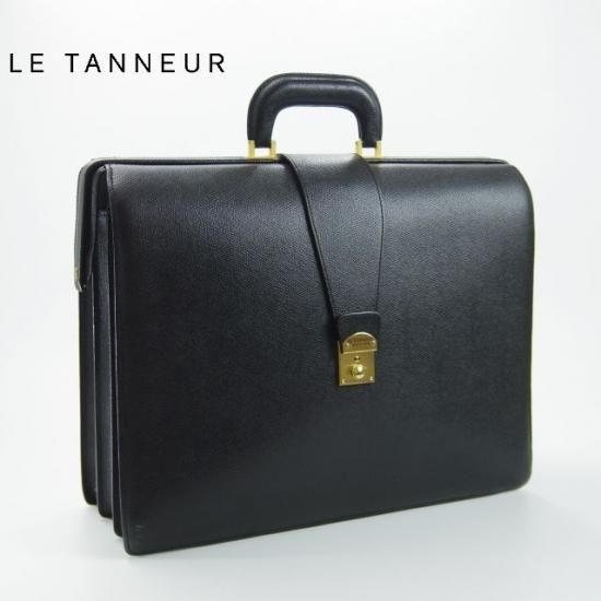 LE TANNEURのバック - ショルダーバッグ