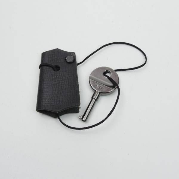 Aquascutum アクアスキュータム まん丸 レザー ビジネスバッグ Aquascutum アクアスキュータム まん丸 レザー ビジネスバッグ