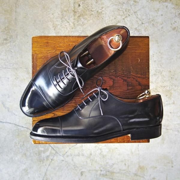 極美品☆(伊)タニノクリスチー SIZE 7.5【希少!!ハンドソーンウェル