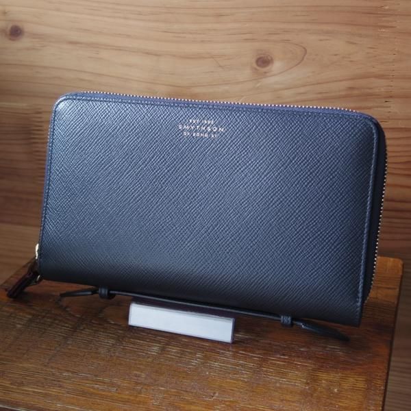 Smythson トラベルウォレット　財布