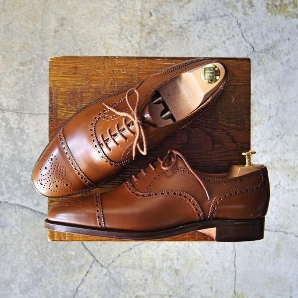 クロケット＆ジョーンズ セミブローグシューズ CHAIRMAN