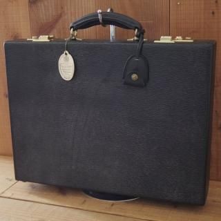 HARDY AMIES アタッシュケース 革製 ビジネスバッグ レトロ 傷付ける HARDY AMIES アタッシュケース 革製 ビジネスバッグ レトロ 傷付ける