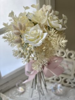 botanical bouquet 〜アンティークローズのクラッチブーケ〜