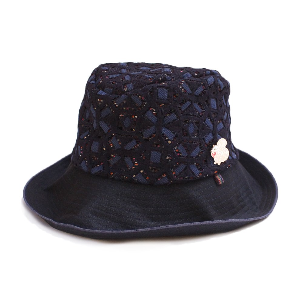<img class='new_mark_img1' src='https://img.shop-pro.jp/img/new/icons14.gif' style='border:none;display:inline;margin:0px;padding:0px;width:auto;' />e-zooʥ  layered hat