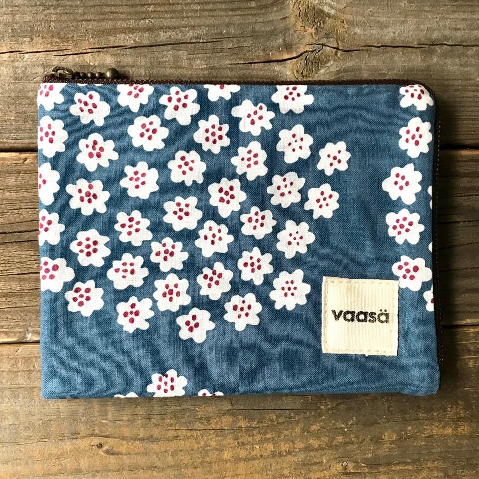 vintage fabric pouch