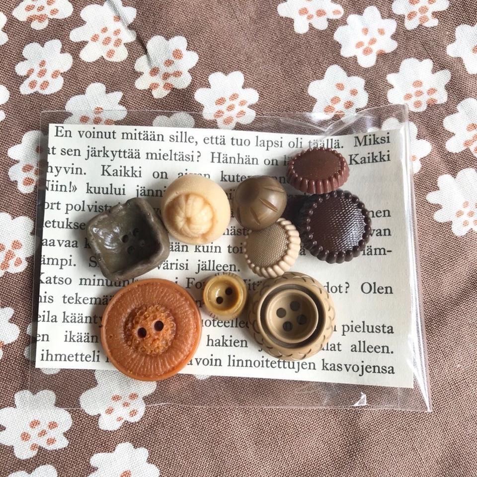 Vintage Buttons