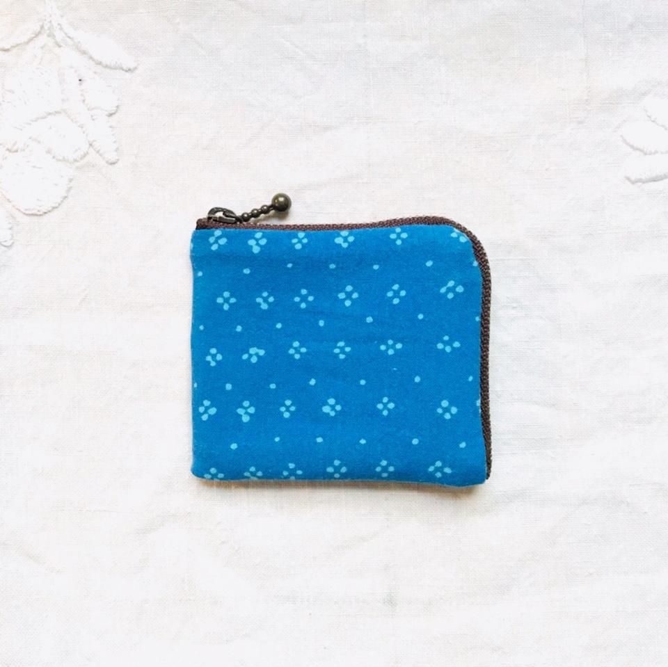 vintage fabric pouch