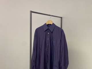<img class='new_mark_img1' src='https://img.shop-pro.jp/img/new/icons20.gif' style='border:none;display:inline;margin:0px;padding:0px;width:auto;' />OURLEGACY BORROWED SHIRTBlackcurrant Parachute Poplin