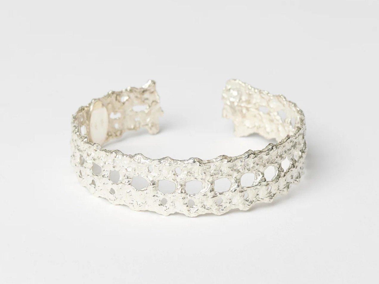 OUR LEGACY ABSTRACT LACE BANGLE - Bechics official online store OUR LEGACY ABSTRACT LACE BANGLE - Bechics official online store