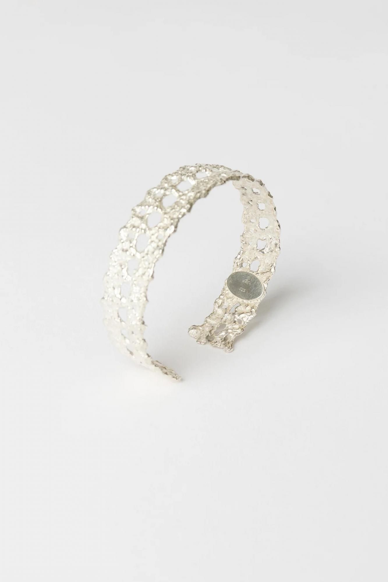 OUR LEGACY ABSTRACT LACE BANGLE - Bechics official online store OUR LEGACY ABSTRACT LACE BANGLE - Bechics official online store