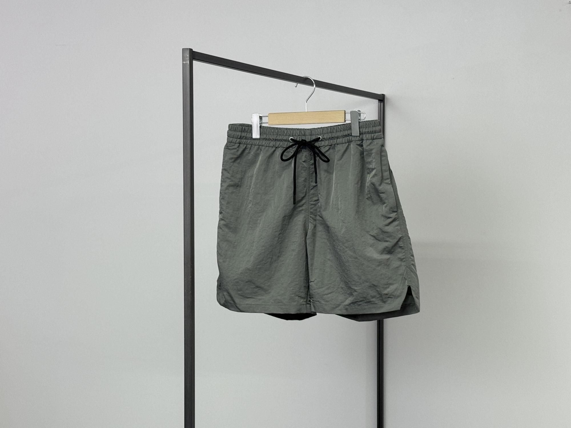 SUNFLOWER MIKE SHORTS（LIGHT GREY）