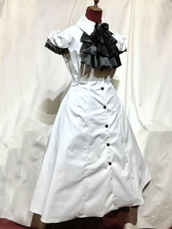 受注商品 フリルタイ付き ゴシック調ロングワンピース 白黒 Marble Online Shop