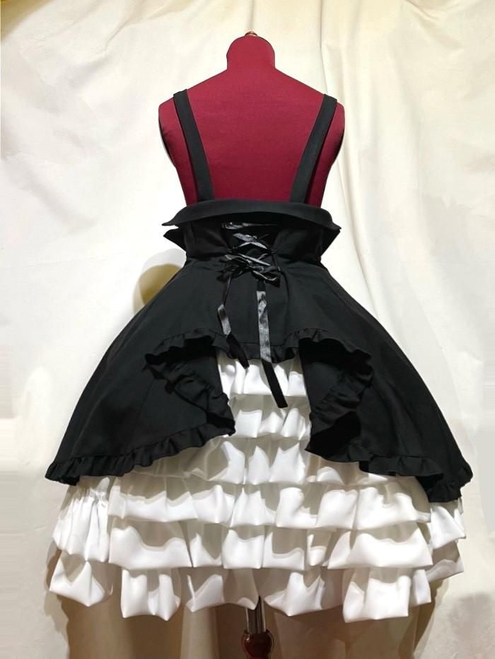 【MARBLE】 エンブレム飾りチェーン付きハイウエストドレープスカート M 黒 ◇受注商品◇エンブレム飾りチェーン付きハイウエストドレープ