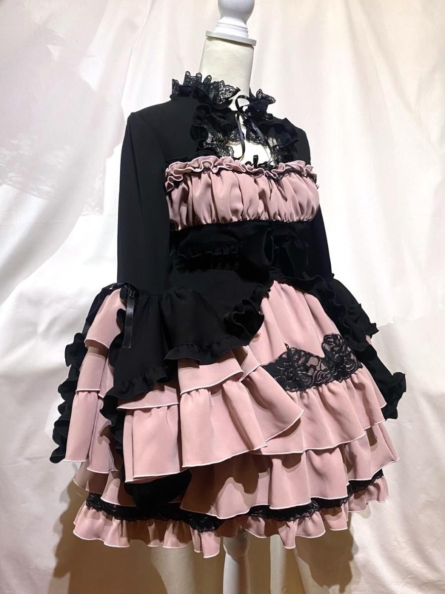 ◇受注商品◇配色切り替え全身コーディネートワンピース：黒×ピンク