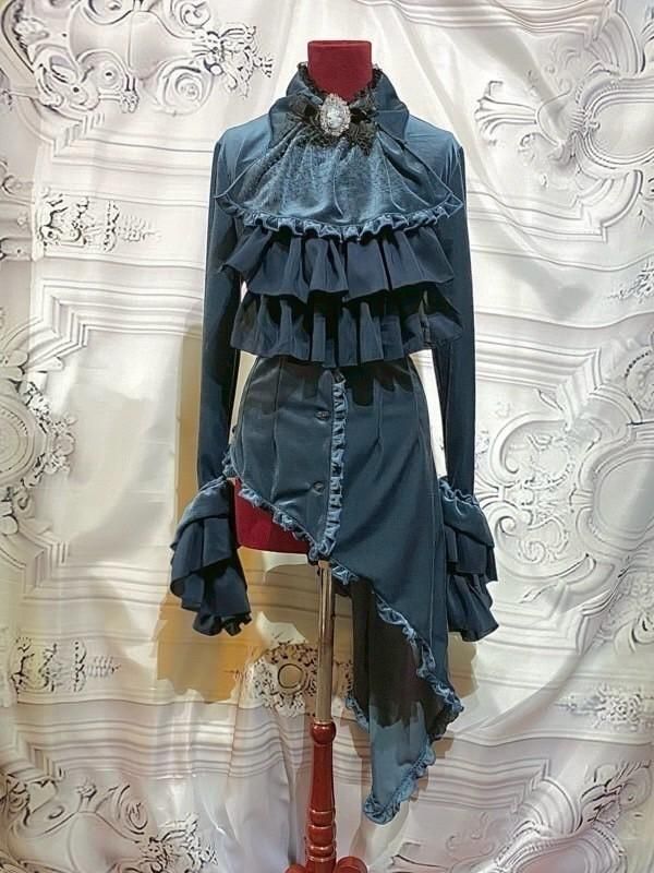エレガントなブルーのアシンメトリードレス エレガントなブルーのアシンメトリードレス