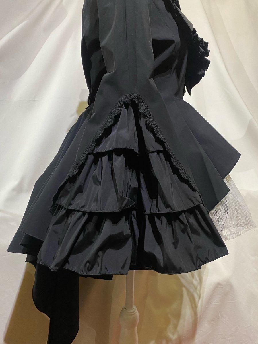 ◇受注商品◇ボリュームタイ付きブラウス付き風ジャケット：白