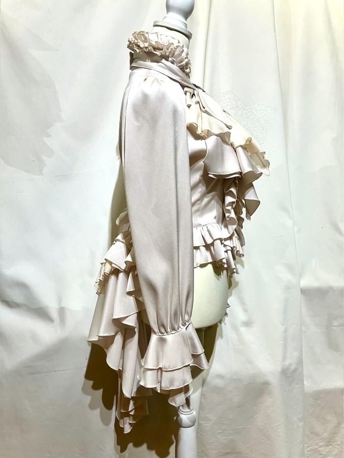 ◇受注商品◇アンティークカメオタイ付きボリュームフリルワンピース型