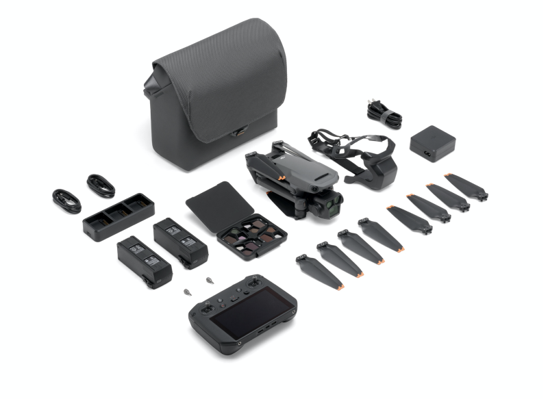 DJI Mavic 3 Pro Fly More コンボ(DJI RC Pro付属) - DTS STORE DJI Mavic 3 Pro Fly More コンボ(DJI RC Pro付属) - DTS STORE