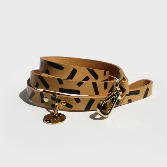 人気沸騰ブラドン TIGGY LEATHER DIGS（ティギー・レザー・リーシュ NICE / LEASH 首輪・ハーネス・リード