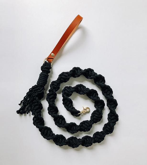 EMBER&IVORY  リード Macrame Dog Leash - Black / EMBER & IVORY - BEAST COAST