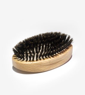 <img class='new_mark_img1' src='https://img.shop-pro.jp/img/new/icons5.gif' style='border:none;display:inline;margin:0px;padding:0px;width:auto;' />OAK WOOD BOAR BRUSH / Horn Please MADE