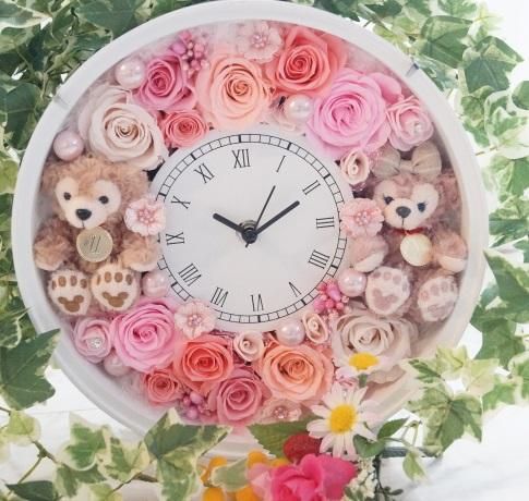 ダッフィー&シェリーメイ プリザーブドフラワー掛時計