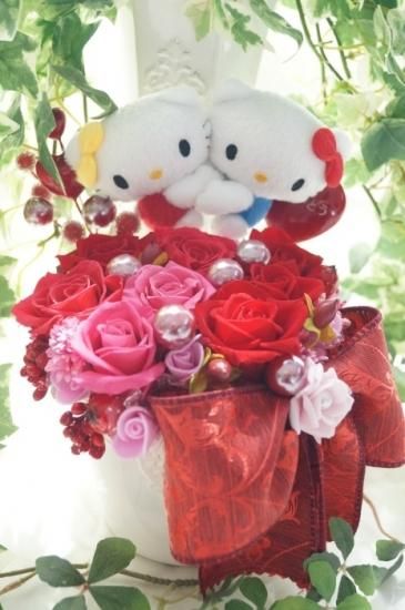 ハローキティ 花束 プリザーブドフラワーギフト フラワーアレンジメント