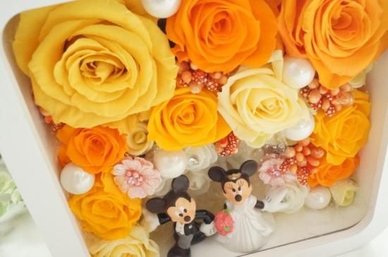 ディズニーキャラクター ミッキーとミニーのウェディング プリザーブドフラワー ディズニーキャラクター ミッキーとミニーのウェディング プリザーブドフラワー