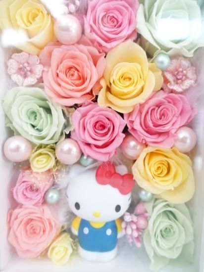 キティちゃん プリザーブドフラワーアレンジ フォトフレーム 写真立て