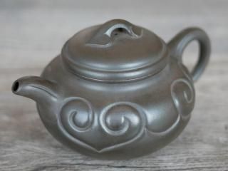 台湾紫砂壺 台湾製素焼きの茶壺 - 桃花源(中国茶・茶器 台湾紫砂壺 台湾製素焼きの茶壺 - 桃花源(中国茶・茶器