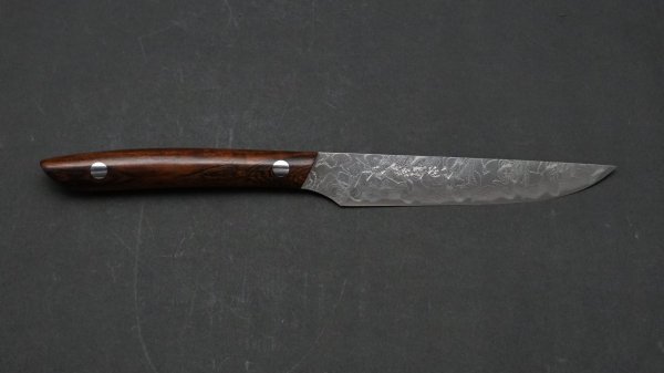 佐治武士 V金10号ニッケルダマスカス ステーキナイフ アイアンウッド柄<br>Saji VG10 Damascus Stake Knife Ironwood Handle