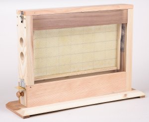 観察用巣箱（ガラス付） - 養蜂器具の通販サイ									ト秋田屋本店