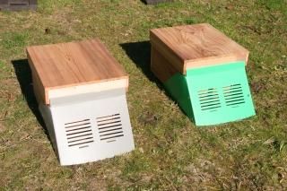 蜜蜂巣箱三段スライド巣門 蜜蜂巣箱三段スライド巣門 重箱式巣箱下段」開閉巣門・スライド式