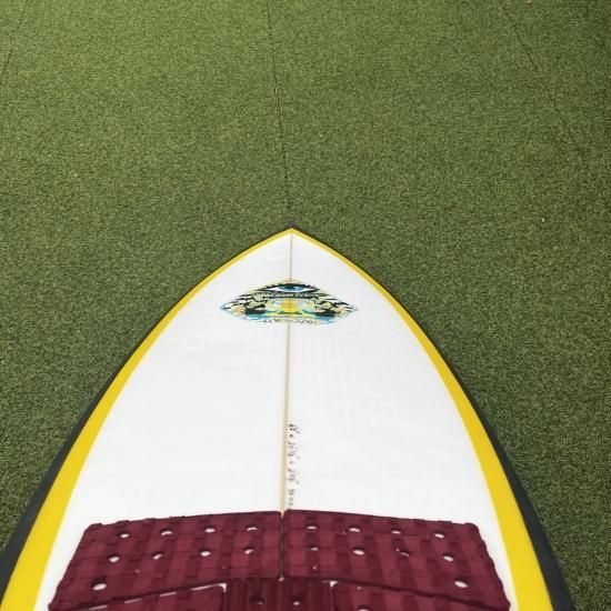 中古】VAMPIRATE Volcom x GothMoth 6'2 x 20'1/2 中古】VAMPIRATE Volcom x GothMoth 6'2 x 20'1/2