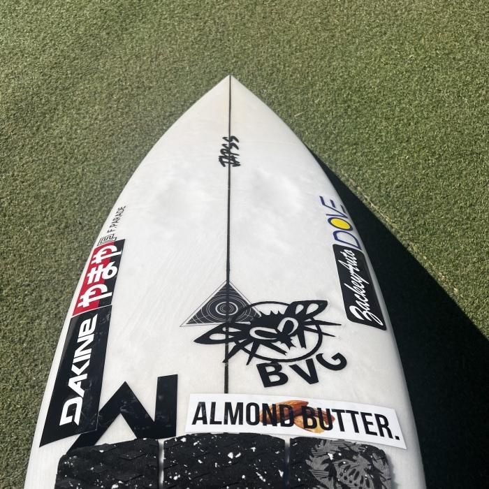 高橋みなとの使用ボード中古【SLEEPYSLEDS】 5'6 x 18'1/4 高橋みなとの使用ボード中古【SLEEPYSLEDS】 5'6 x 18'1/4