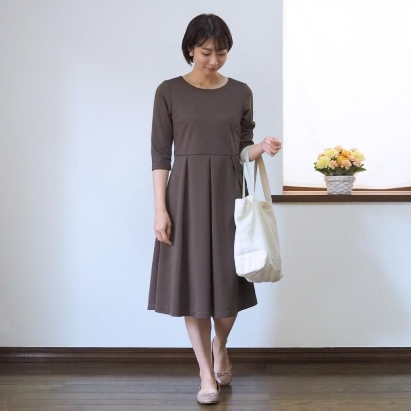 アーミッシュ風シンプルワンピース◇ブラウン（スポーツ用素材）