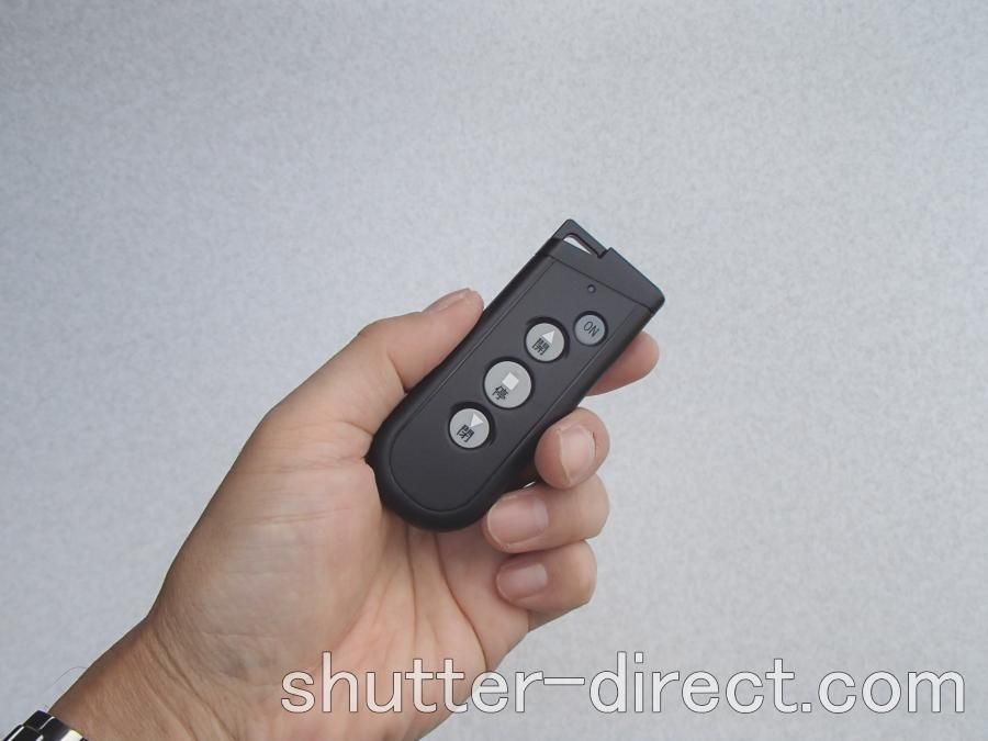 三和 シャッターリモコン装置 100V用 三点式 送信機×1個付き 三和 シャッターリモコン装置 100V用 三点式 送信機×1個付き