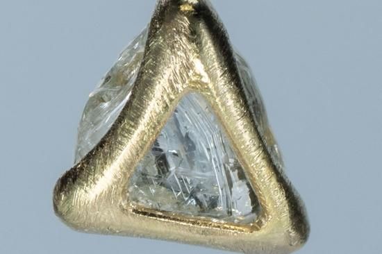 アルタイ隕石のデザインネックレス　三眼天珠 アルタイ隕石のデザインネックレス 三眼天珠